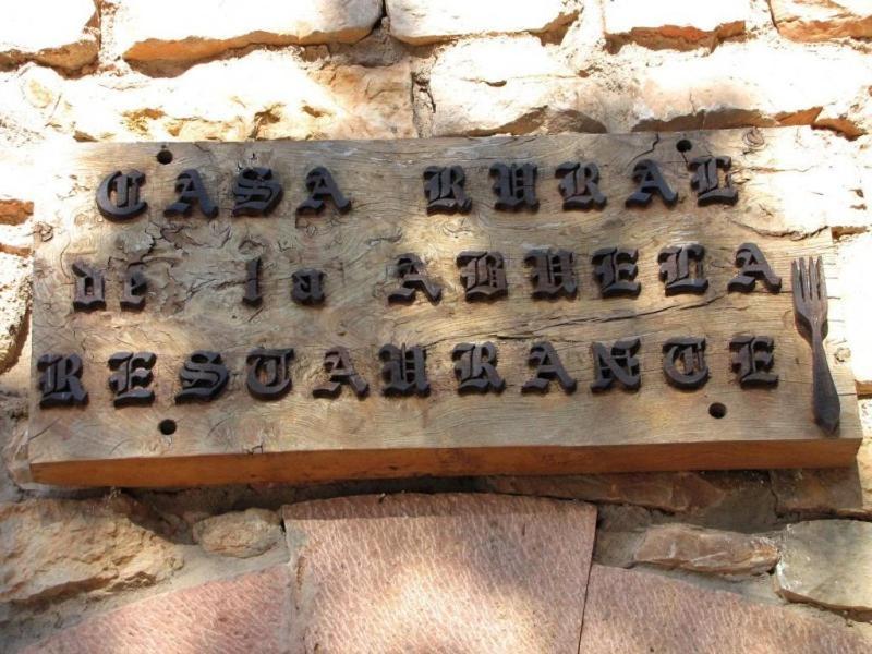 Casa Rural De La Abuela Montejo de Tiermes ภายนอก รูปภาพ